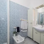 Obala Spanja Roka Cr Brodarica