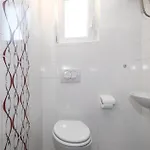 Obala Spanja Roka Cr Apartman Brodarica