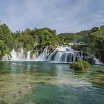 Obala Spanja Roka Cr * Brodarica