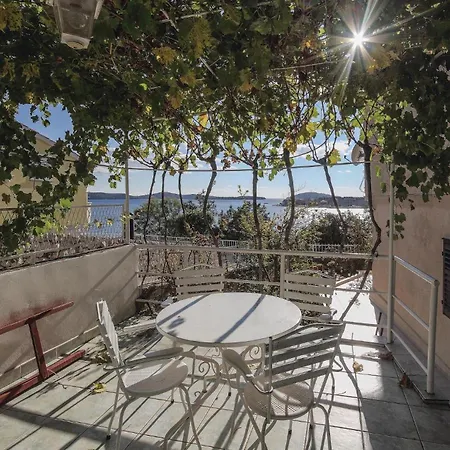 Apartment 3 Bedroom Amazing Apartment In Brodarica