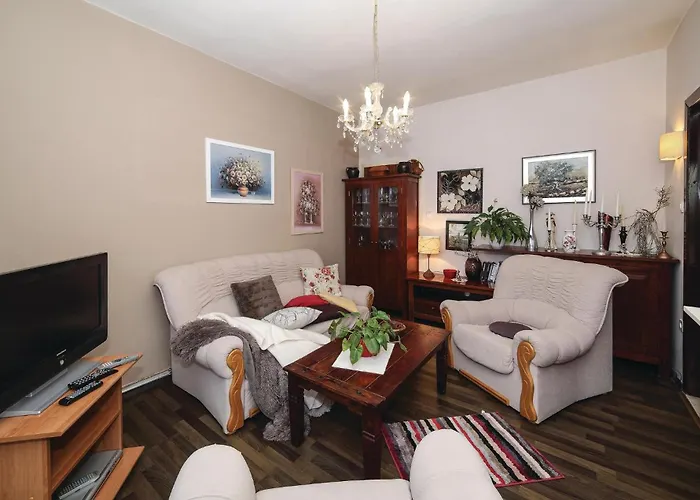 Obala Spanja Roka Cr *