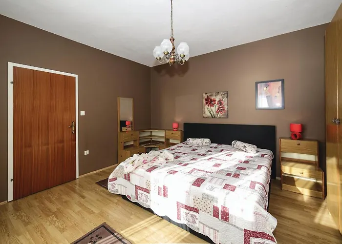 Apartment Obala Spanja Roka Cr * Brodarica (Sibenik-Knin)