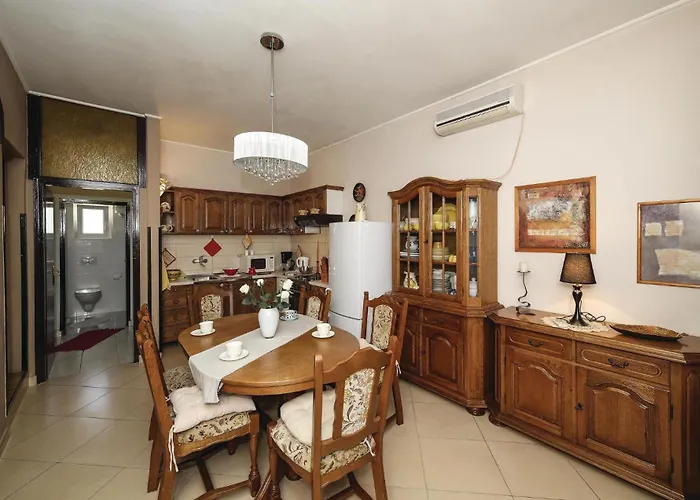 Apartment Obala Spanja Roka Cr Apartment *