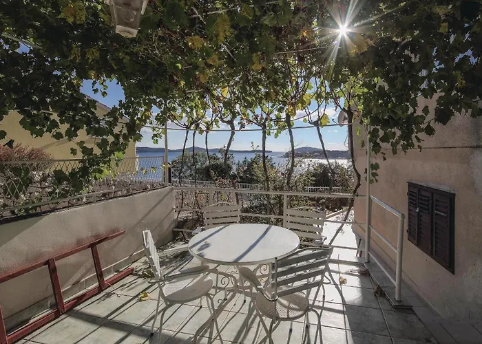 Apartment Apartment Obala Spanja Roka Cr